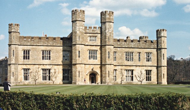 Leeds Castle © Richard Hoare :: Geograph Britain and Ireland