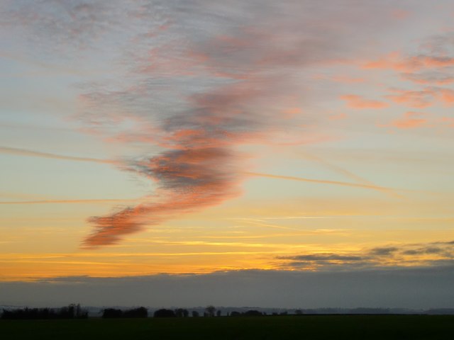 Evening sky over the Berkshire Downs, mid-January (3)