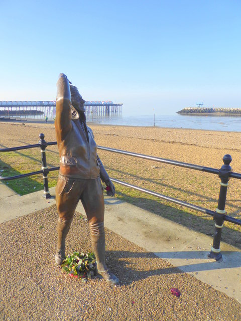 Amy Johnson, Herne Bay © Pam Fray Cc-by-sa 2.0 :: Geograph Britain And 