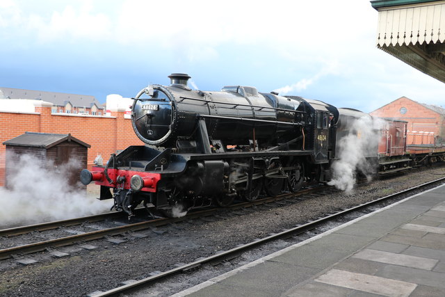 An 8F on a freight train - Loughborough... © Chris Allen cc-by-sa/2.0 ...