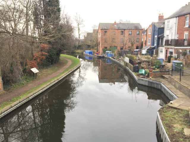 Chesterfield Canal in Retford © John Allan cc-by-sa/2.0 :: Geograph ...