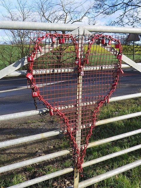 'Love Heart', Hadrian's Wall Path, Eppies Hill