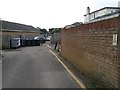 Southbourne: footpath I06 heads for the end of Bolton Close