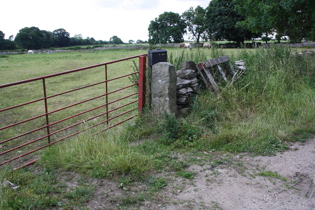 Field access gateway near Willow Garth