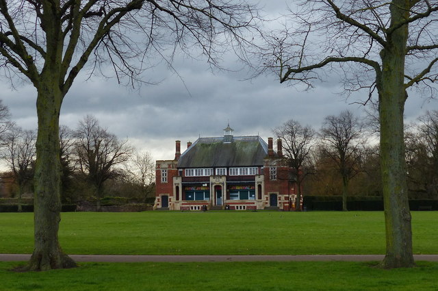 The Pavilion Cafe in Abbey Park