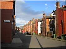 SE2831 : Noster Road, Beeston by Richard Vince