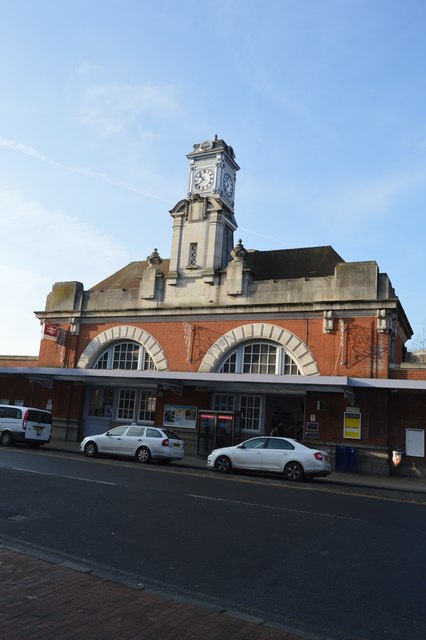 Tunbridge Wells Railway Station