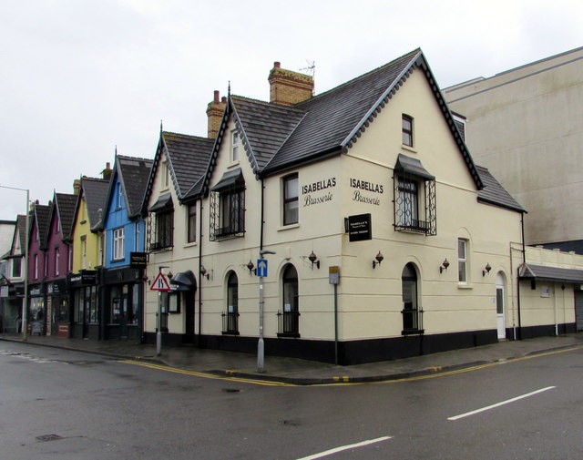 Isabella's brasserie & tapas bar in Porthcawl