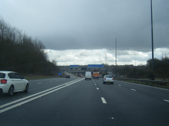 M60 clockwise at Junction 19
