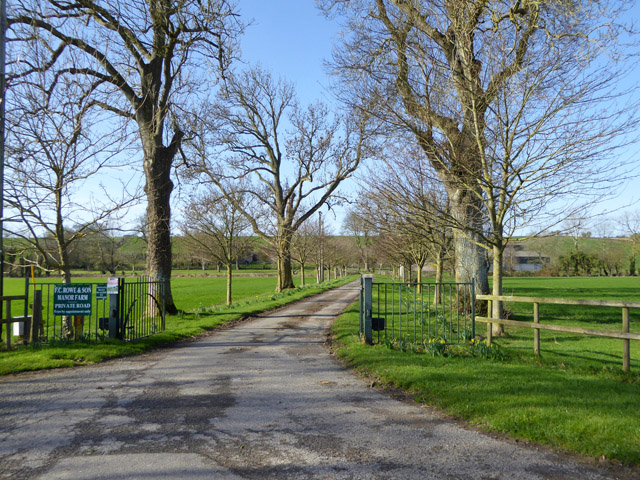 Private road to Manor Farm © Robin Webster :: Geograph Britain and Ireland