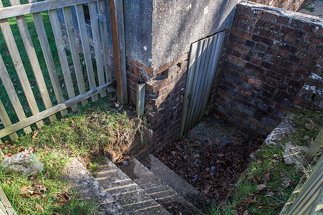 WWII inland defences of SW Hampshire - Section Post - north of Hordle (6)