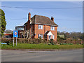 House at crossroads, Dinton