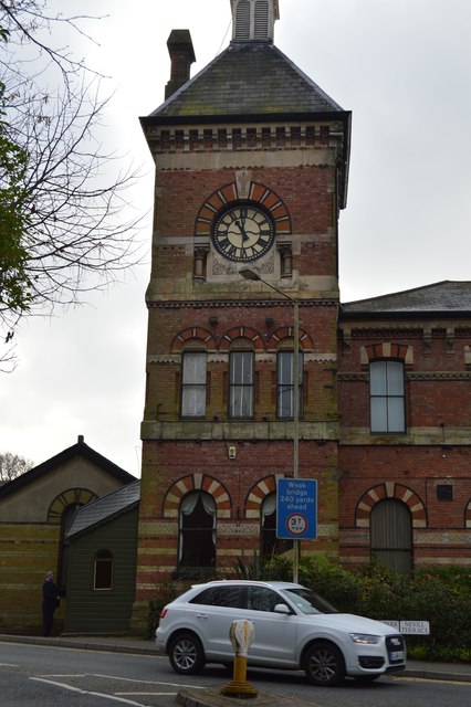 Clock tower, Tunbridge Wells West Station