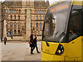 SJ8398 : Tram Passing Manchester Cenotaph, Second City Crossing by David Dixon