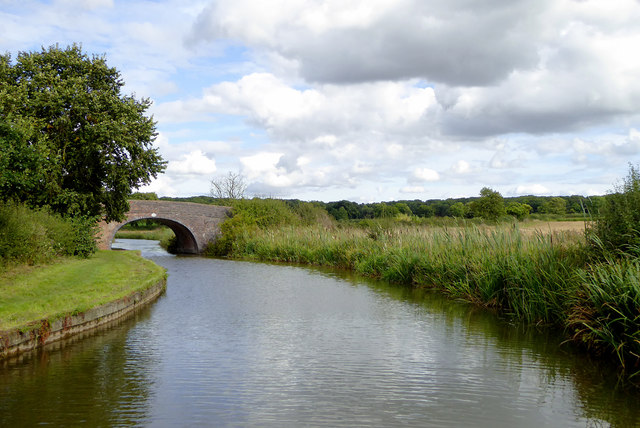 The Ashby Canal north-east of... © Roger Kidd cc-by-sa/2.0 :: Geograph ...