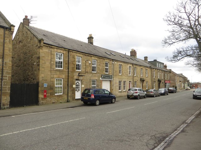 Victorian Terrace, Front Street East,... © Graham Robson cc-by-sa/2.0 ...