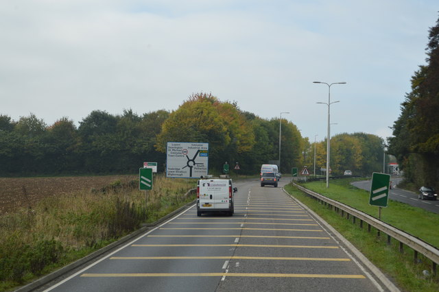 Approaching South Petherton Roundabout, A303