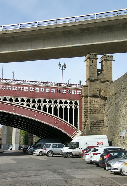 North Bridge Halifax Alan Murray Rust cc by sa 2.0 Geograph