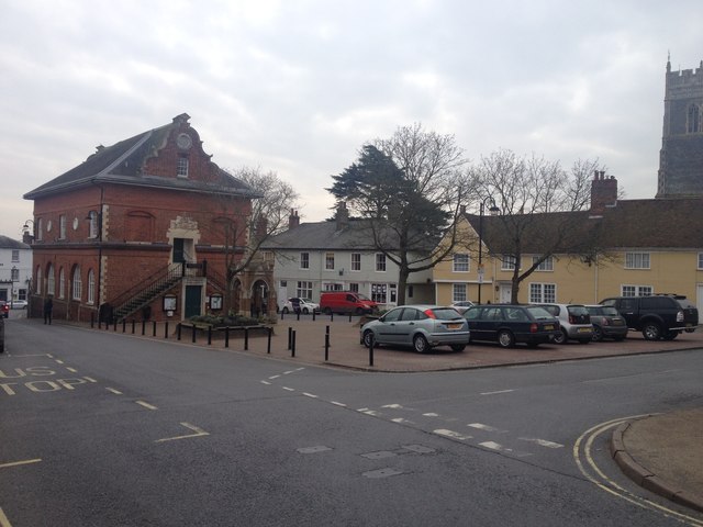 Woodbridge town centre © Dave Thompson :: Geograph Britain and Ireland