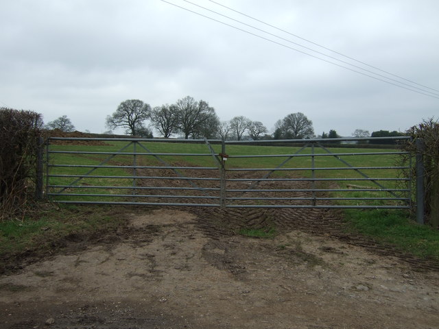 Field entrance off Clay Lane
