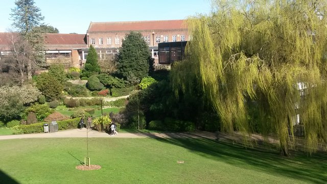 University of Southampton: spring view... © David Martin :: Geograph Britain and Ireland