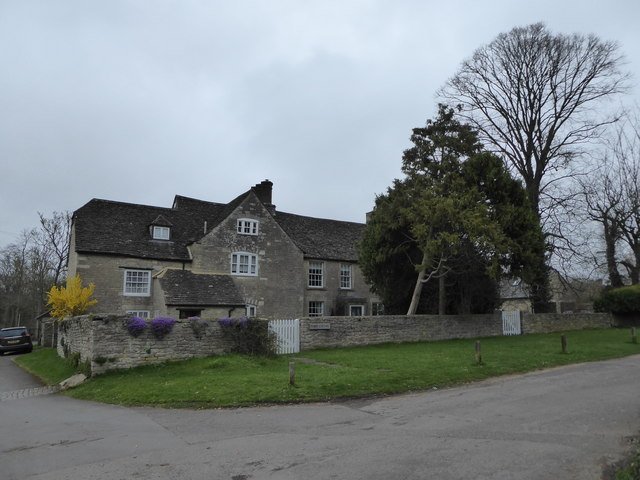 Manor House And Manor Cottage, Cheney... © Vieve Forward Cc-by-sa/2.0 ...