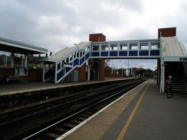 Wokingham Station footbridge