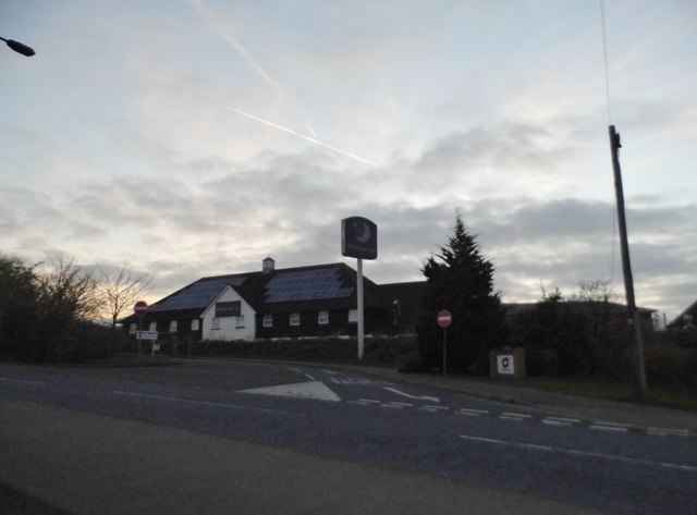 premier-inn-whitstable-david-howard-geograph-britain-and-ireland