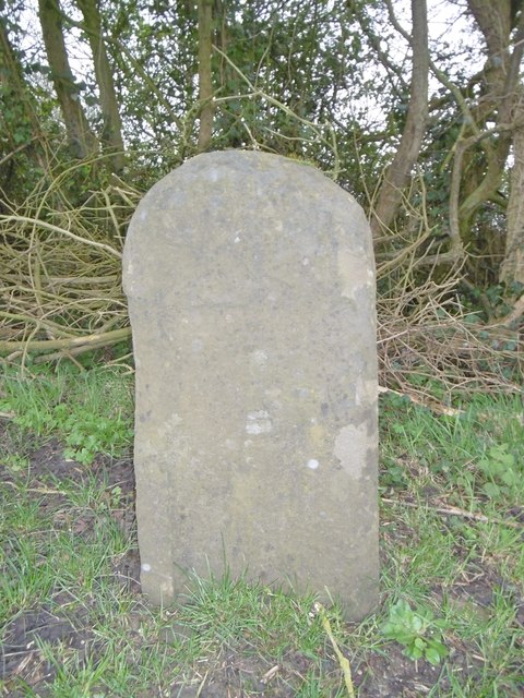Old Milestone by the A38, Gloucester Road, Almondsbury