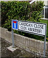 Bilingual name sign on a Nottage corner, Porthcawl