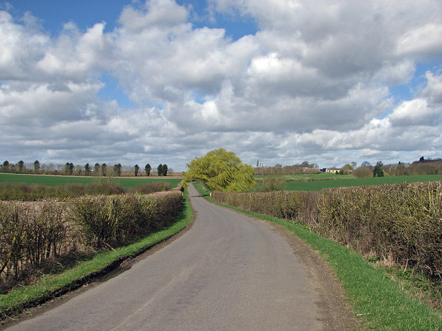 A bend in the road to Eyeworth