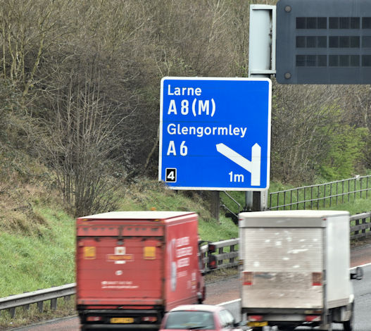 Advance direction sign, M2 hill section, Belfast (March 2017)