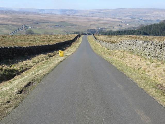 Road from Nenthead descending to meet the B6277
