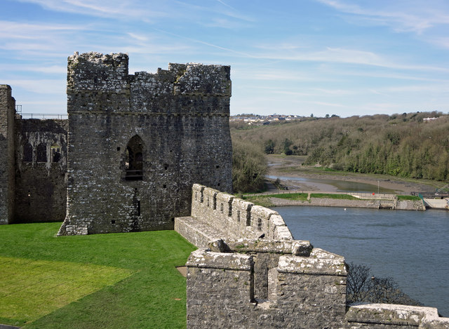 Great Hall: Pembroke Castle