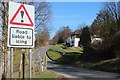 Warning on the A814