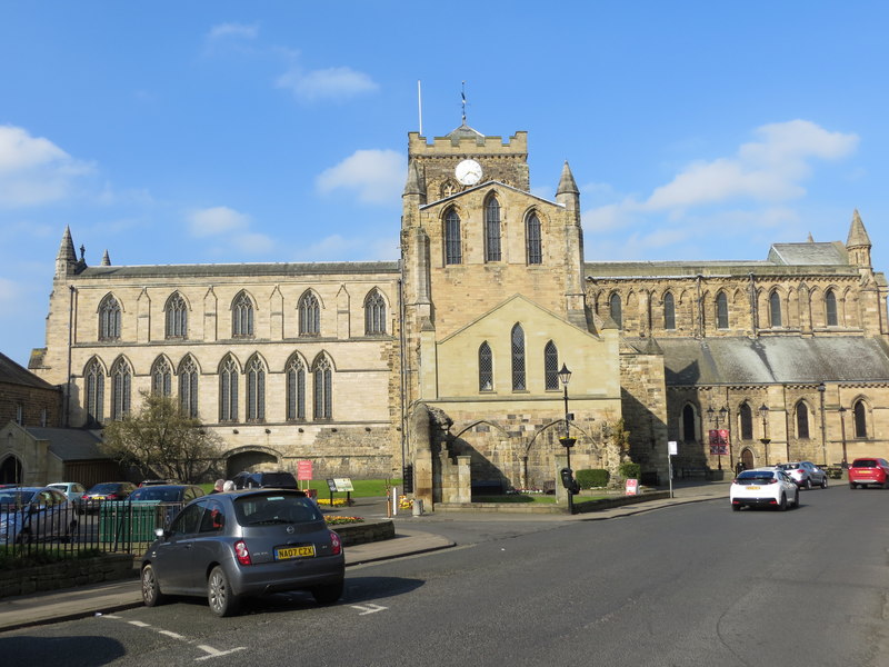 Hexham Abbey © Peter Wood cc-by-sa/2.0 :: Geograph Britain and Ireland