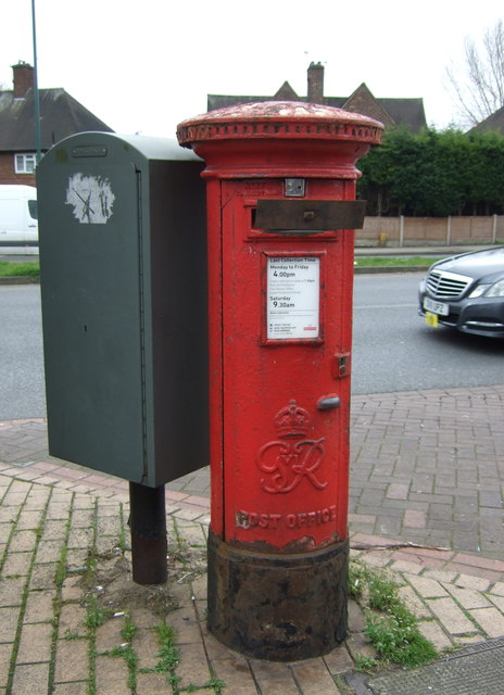 George VI postbox on Broxtowe Road