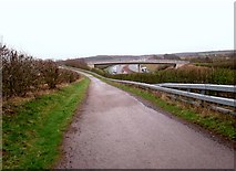 SE4433 : Access  road  and  bridge  over  A1(M)  to  Micklefield by Martin Dawes