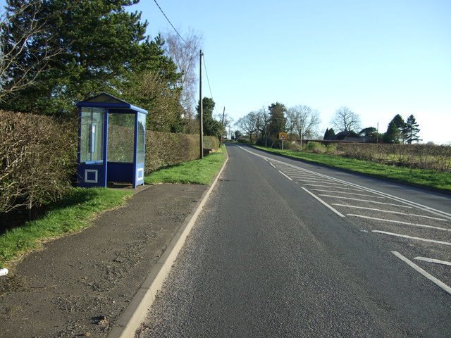 Bus stop and shelter on the A513, Comberford