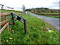 Damaged road sign, Roacavey