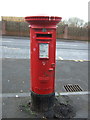 Elizabethan postbox on Duke Street, Glasgow