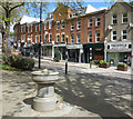 Fountain and Shops, Fortune Green