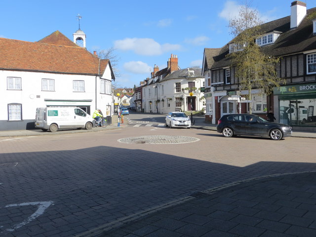 The meeting of Church, Bell, Newbury and Winchester Streets in Whitchurch