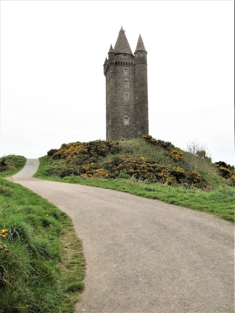 Approaching Scrabo Tower from the south