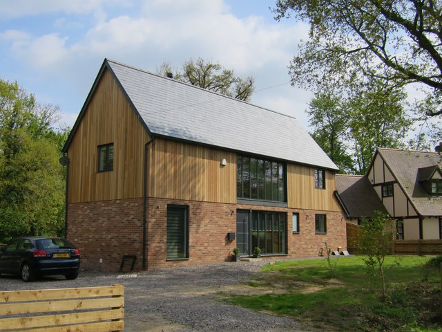 New dwelling adjacent Boundary Cottage