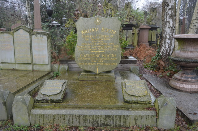 Abney Park Cemetery - Monument to General William Booth  & Catherine Booth