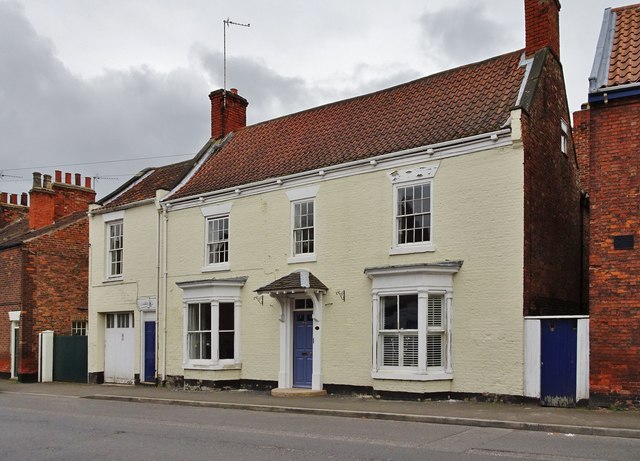 Whitecross Street Barton Upon Humber © Bernard Sharp Geograph