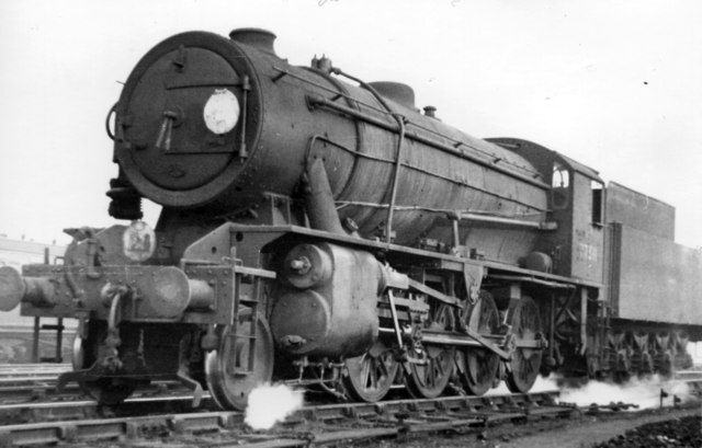 Ex-WD 2-8-0 on Bricklayers Arms branch, 1948
