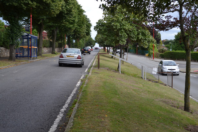 Split-level stretch of King's Road, between Kingstanding and New Oscott, Birmingham