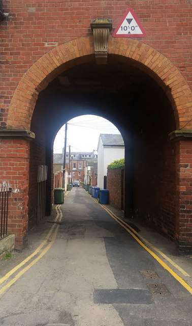 Archway access to rear of Hudson Street